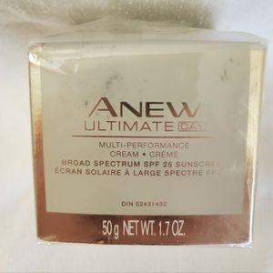Anew Ultimate Multi-Performance Day Cream SPF 25